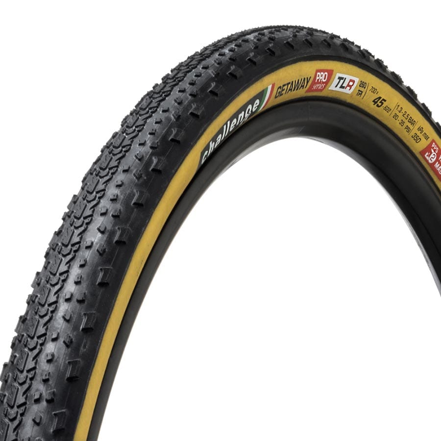 Challenge Getaway Black/Tan 700c x 40mm Challenge, GETAWAY Pro TLR, Gravel Tire, 700x45C, Folding, Tubeless Ready, Natural, SuperPoly, PPS, 260TPI, Tanwall Parts - Tires - Gravel