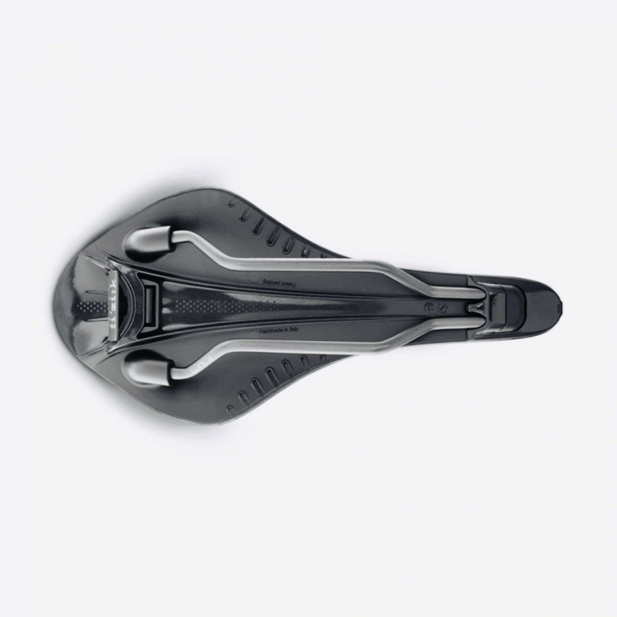 fizik Arione R3 Versus Evo Saddle Regular Parts - Saddles