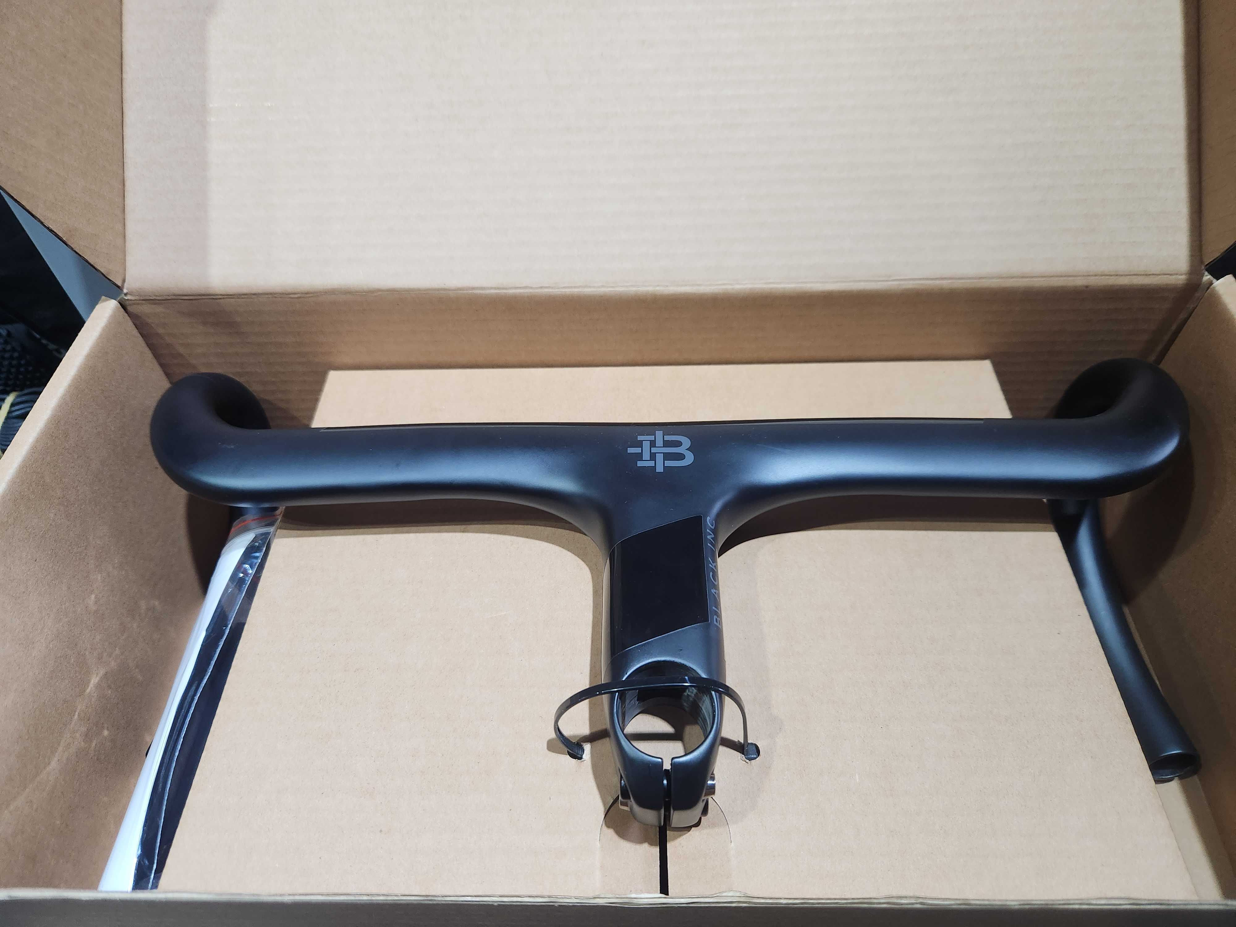 Open Box - Black Inc AB-01 Integrated Barstem 42cm 110mm Parts - Handlebars - Drop